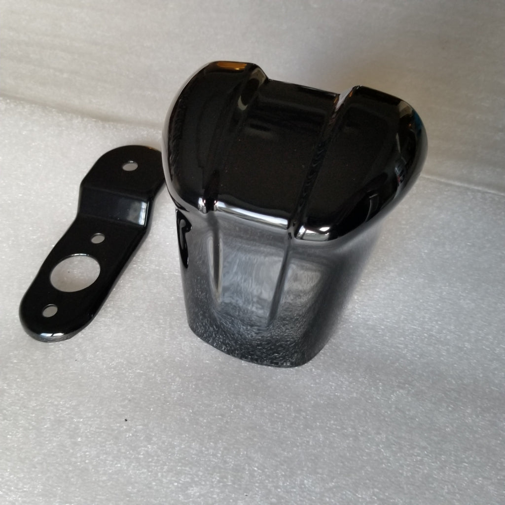 Horn Cover & Bracket Gloss Black (20172020 Milwaukee 8 Touring Models